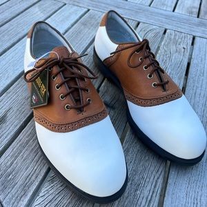 Gore-Tex golf shoes